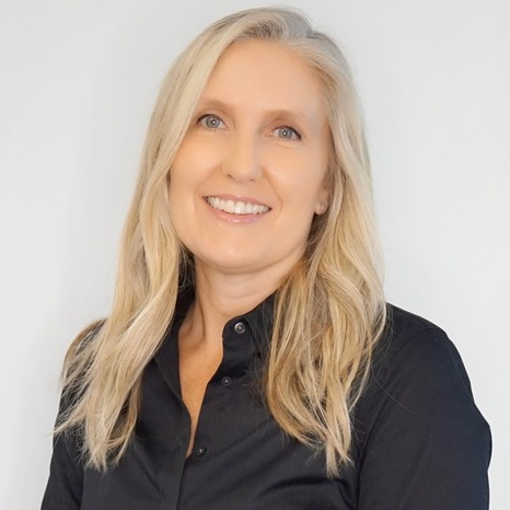 Dr. Jennifer Luis, BSc., BEd., ND